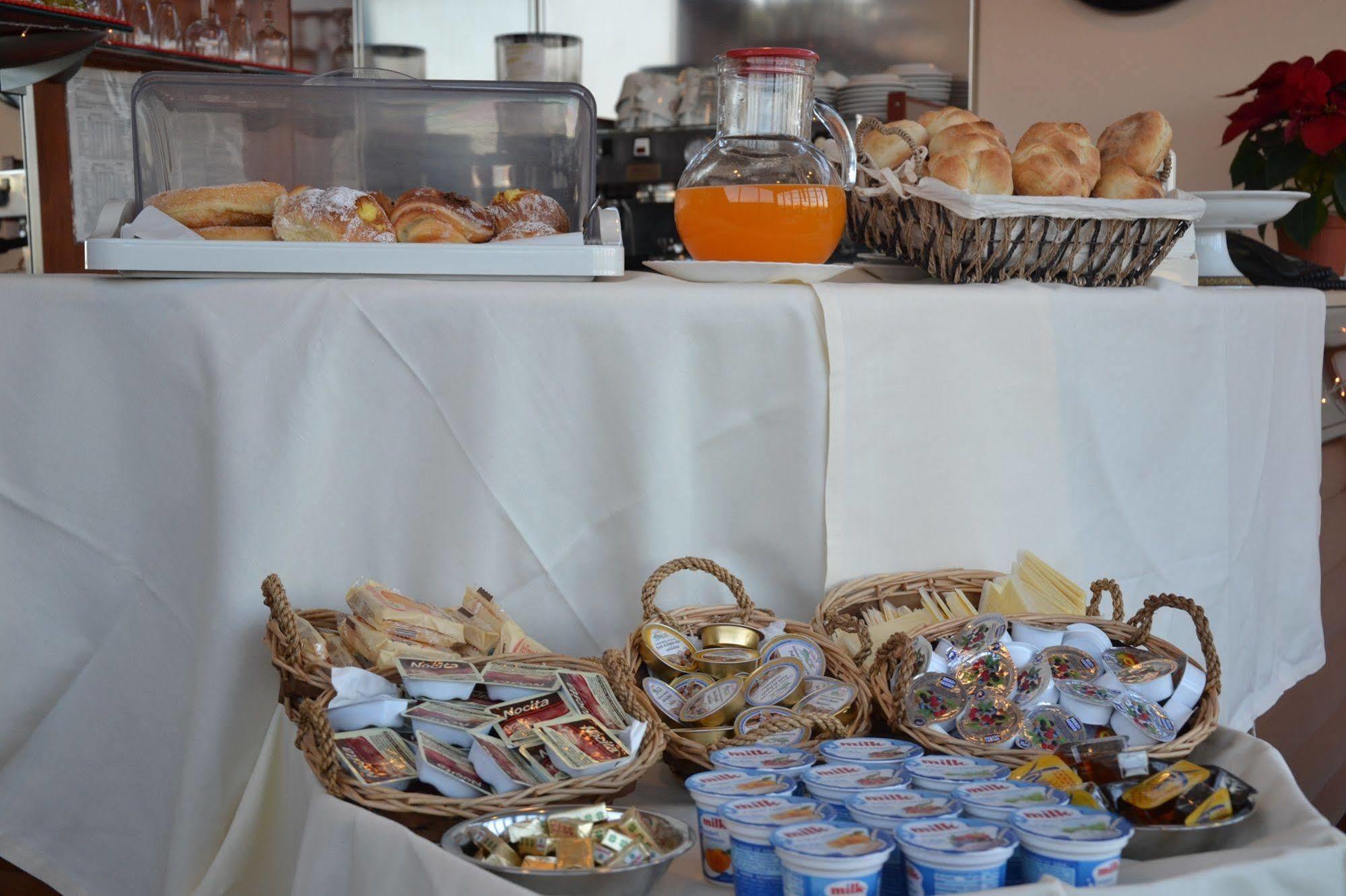 Hotel Corallo Rzym Zewnętrze zdjęcie